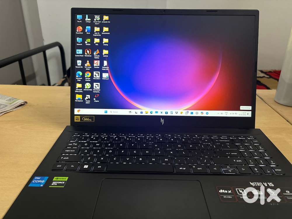 Selling Laptop