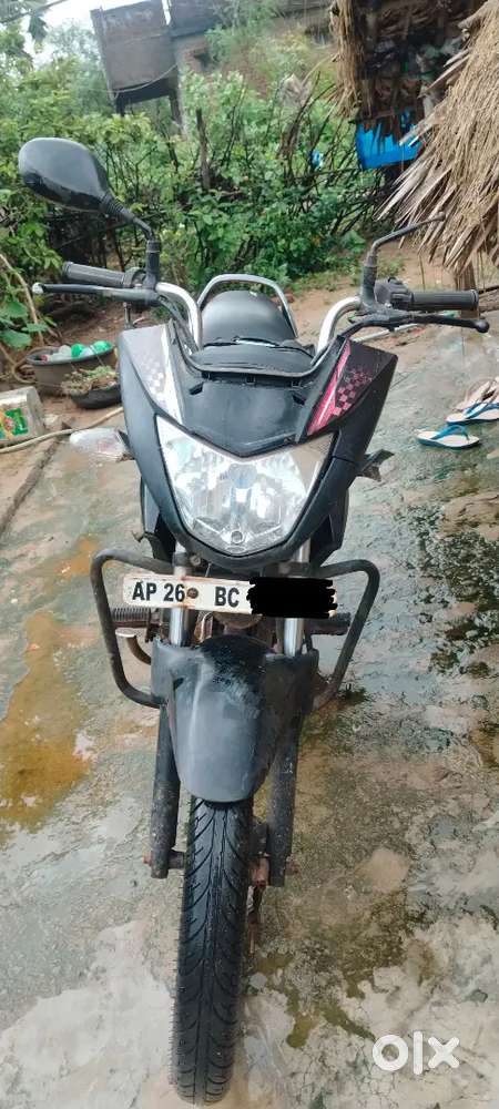 Glamour 2015 model  exllent condition