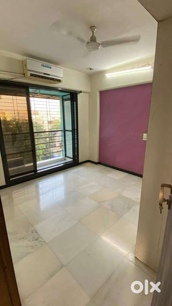 2BHK Flat For Sale in Andheri West