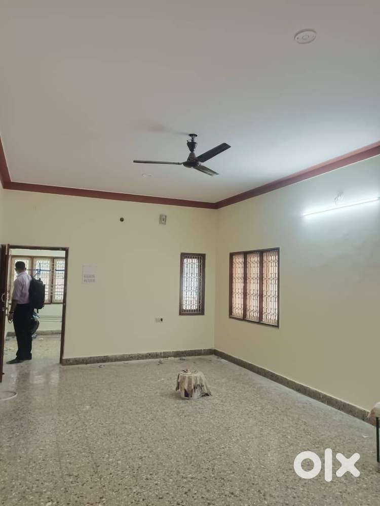 3BHK Builder Floor House available for Lease in Basaveshwar nagar