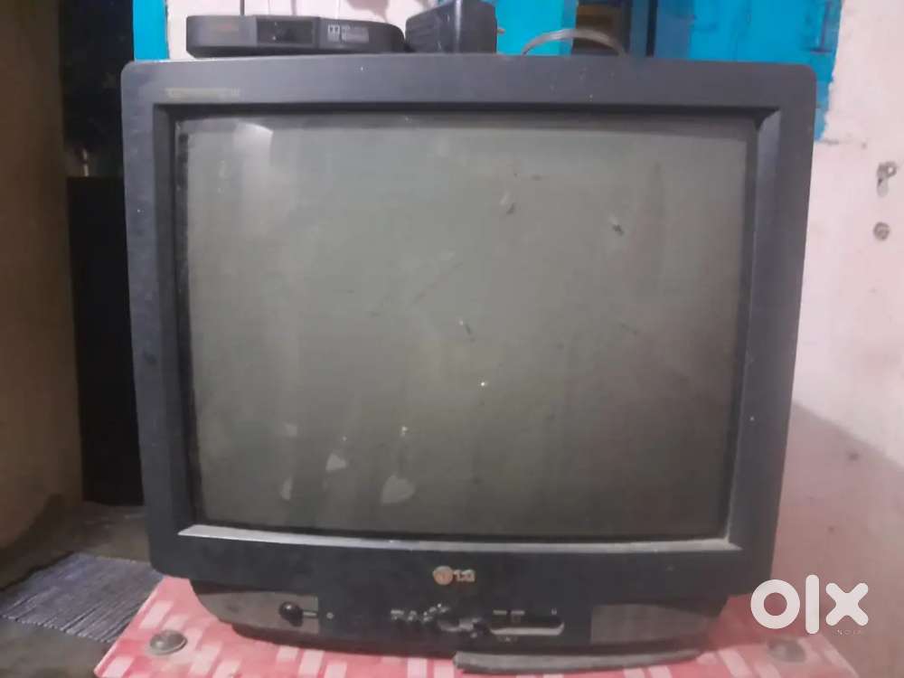 Old tv sale 999rs only good condition