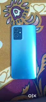 6/128 good condition IQOO Z65G