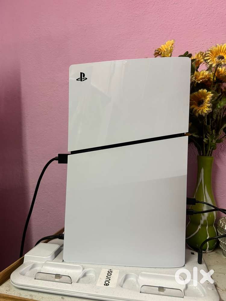 Sony PlayStation®5 Console STD SLIM Handheld Console Game (COD Bundle)