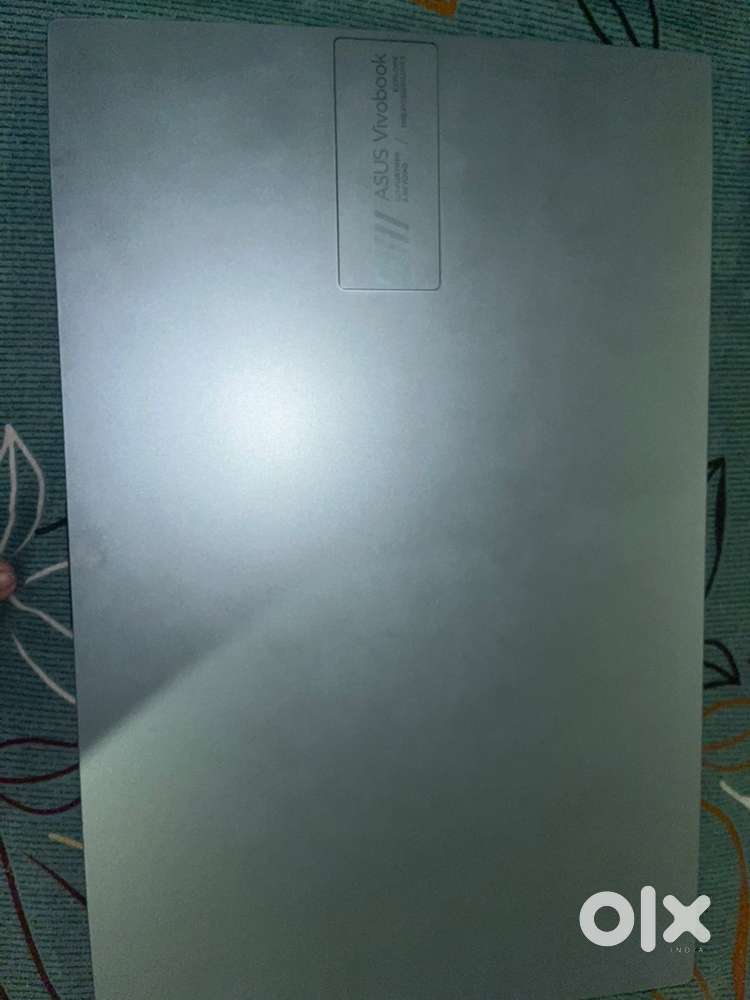 Laptop vivobook go