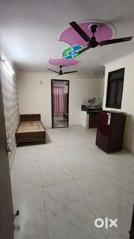 SUPER SPACIOUS TWO BHK FULL FURNISHED AND INDEPENDENT FLATS FOR RENT