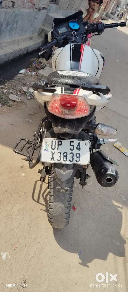 Awaaz mast hai