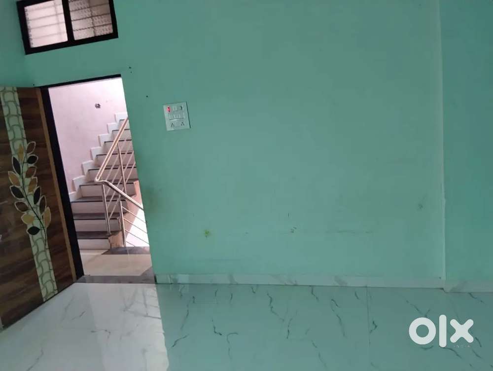 ब्युटीफूल फ्लॅट