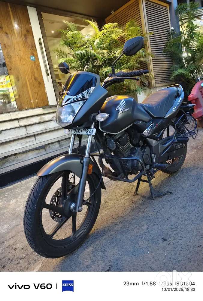 Honda Unicorn 150 2021model BS6  first owner