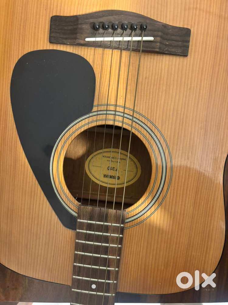 Yamaha F310 acoustic guitar