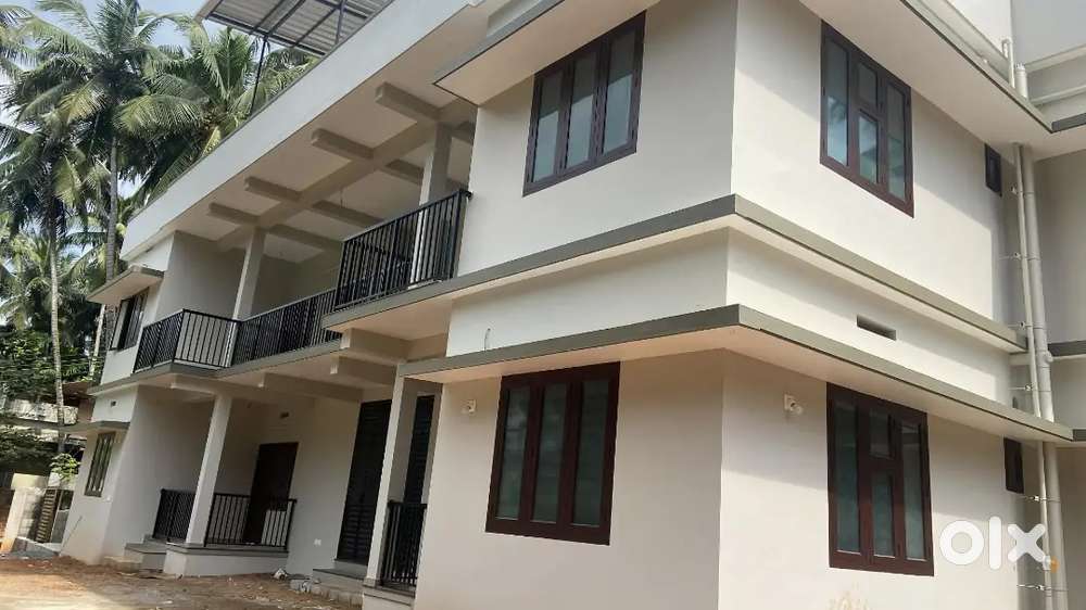 Women's PG - Fully Furnished 3 Sharing Rooms Near Metromed Hospital