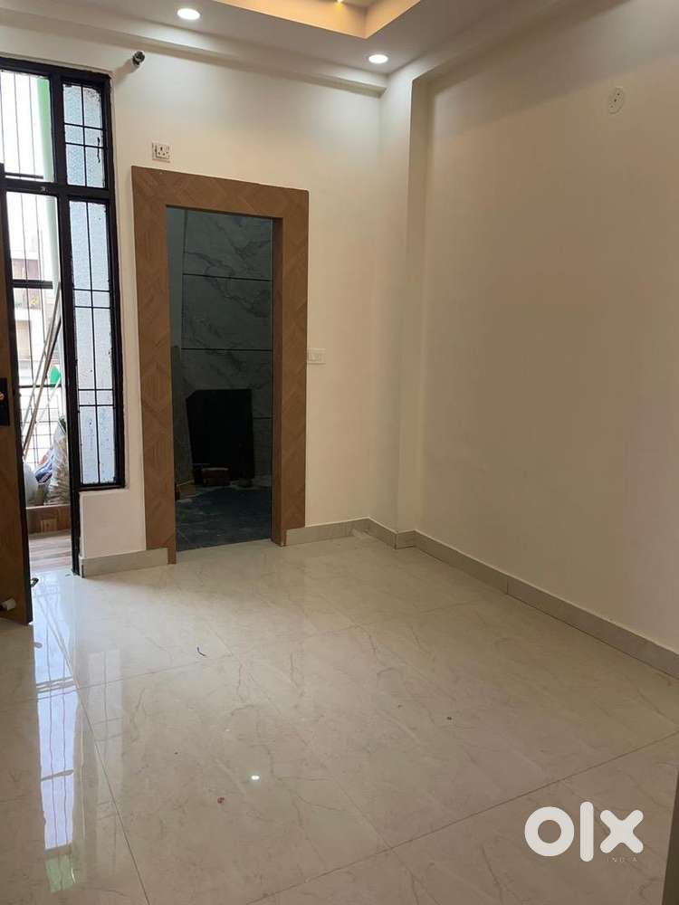 2 bhk new indipendeant floor available for rent in vasundhra Ghaziabad