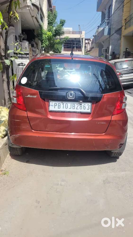 Honda Jazz 2010 Petrol 114000 Km Driven