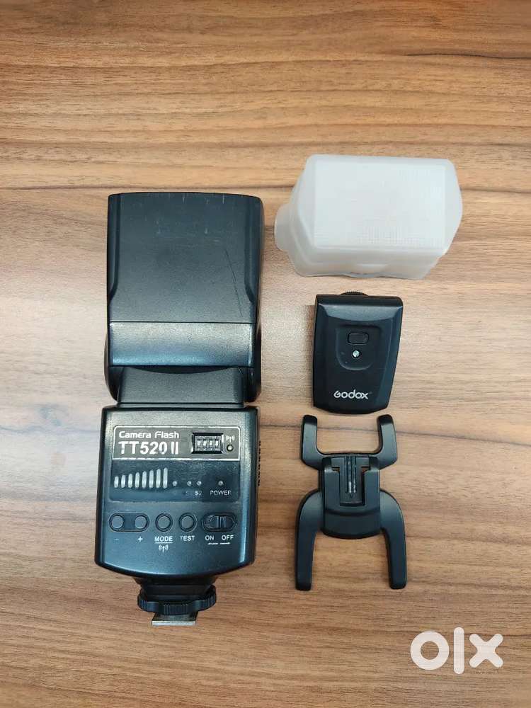 GODOX TT520II Camera Flash (Black)