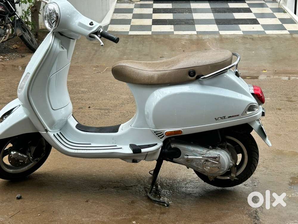 Just 300 km driven vespa 90k final entha ani msg cheyakandi