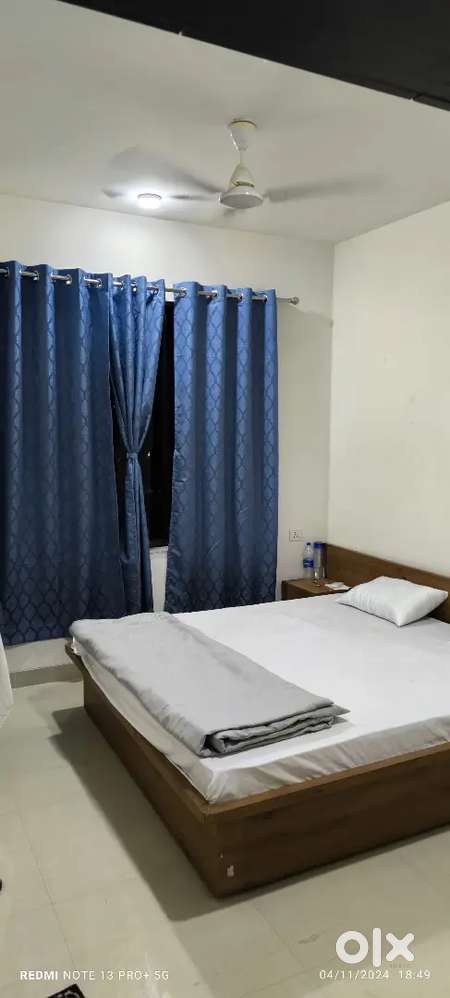 SUYOG NAGAR 2 BHK FLAT FULLY FURNISHED
