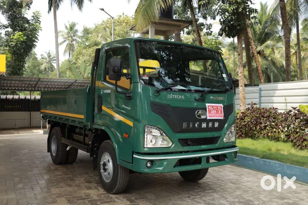 Full time driver required. Heavy license required.