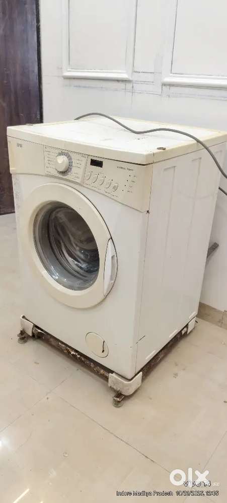 IFB 7 KG ADmiral 7012W WASHING MACHINE