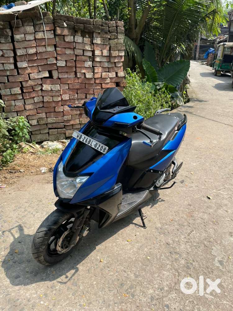 Tvs ntorq 125 blue