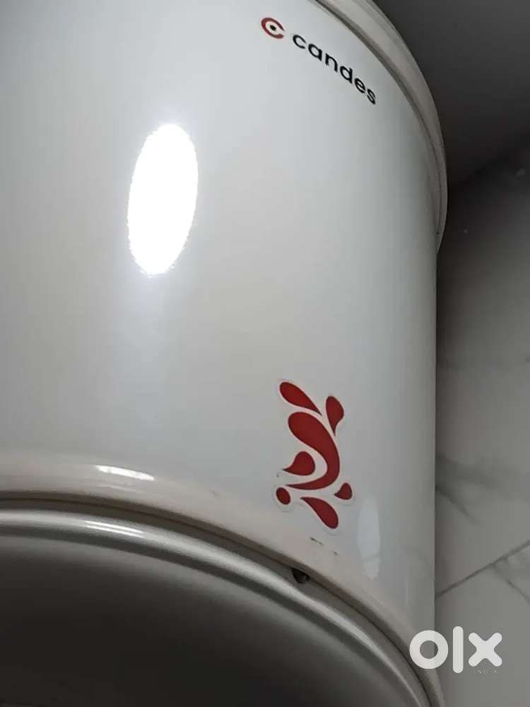 Water geyser candes company unused gifted by some