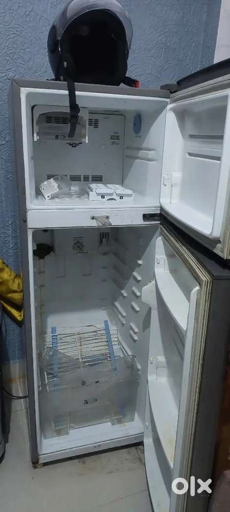 Double door 3 star 235 liters
