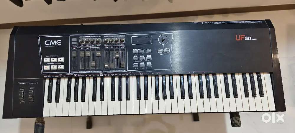 Midi Controllers Musical Keyboard CME - UF 60 Classic