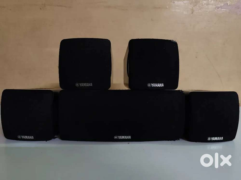 Yamaha 5 speaker AV receiver ke liye