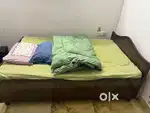 4*6 Single Bed with cupboards