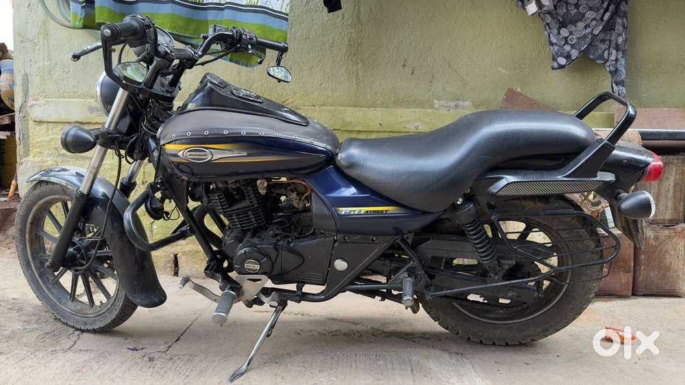 Bajaj avenger 150