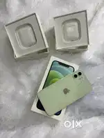 Apple iPhone 12 128GB with 2 original Apple AirPods