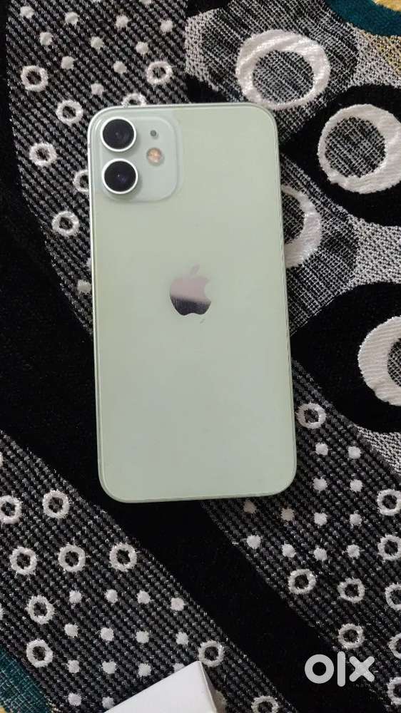 I Phone 12 mini with box and charger