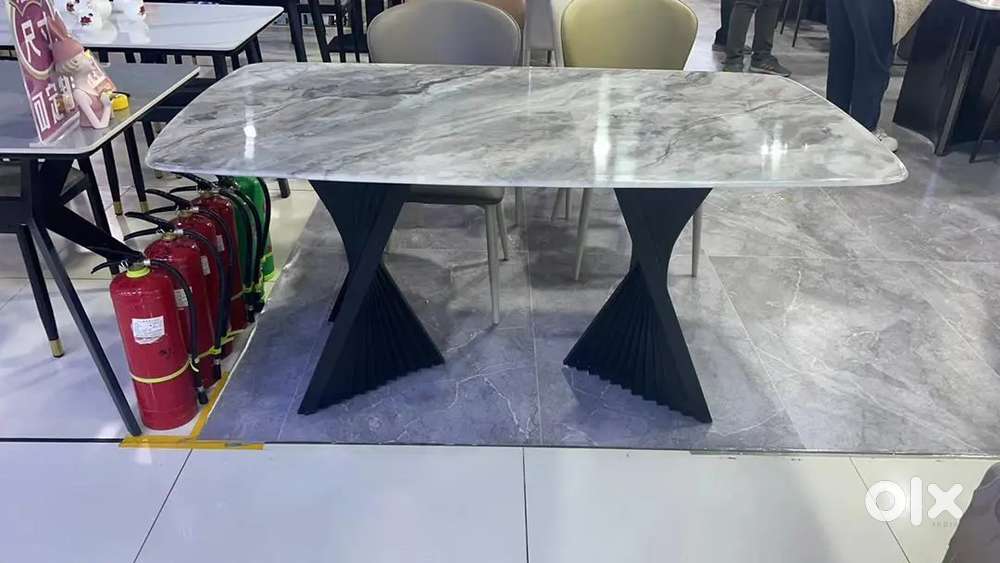 BRAND NEW DINING RS-24999