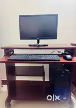 PC Personal Computer set with table and rolling chair