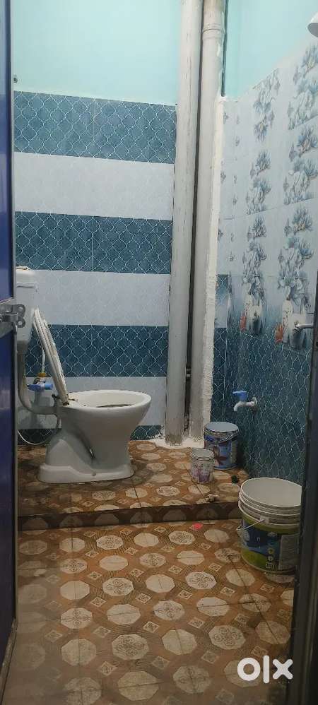 Room for rent pg type , single seater , double seat, and triple seat