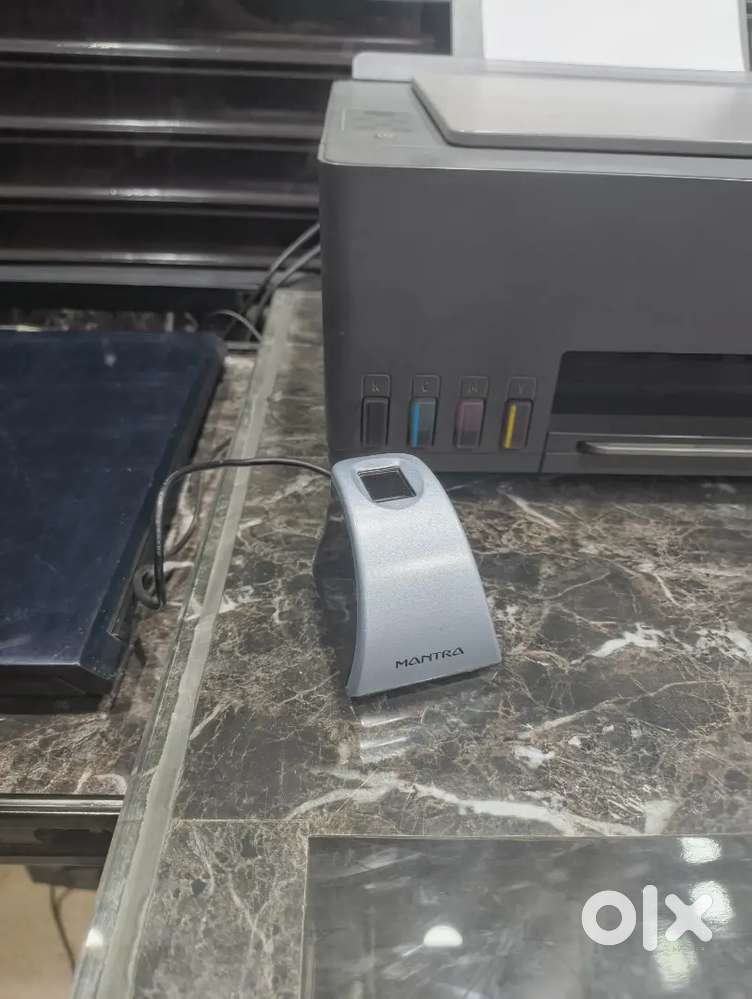 Laptop printer and device