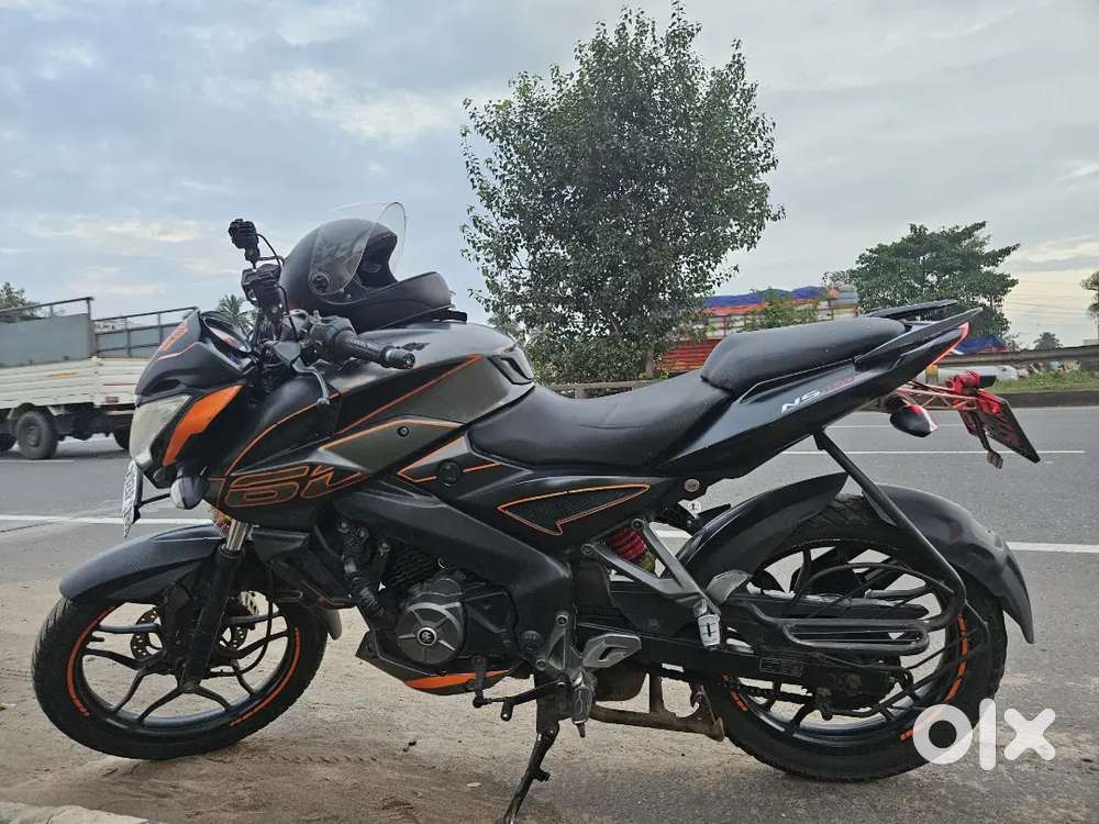 Pulsar ns 160 bs4 /Purchase in October 2017/ milage 45