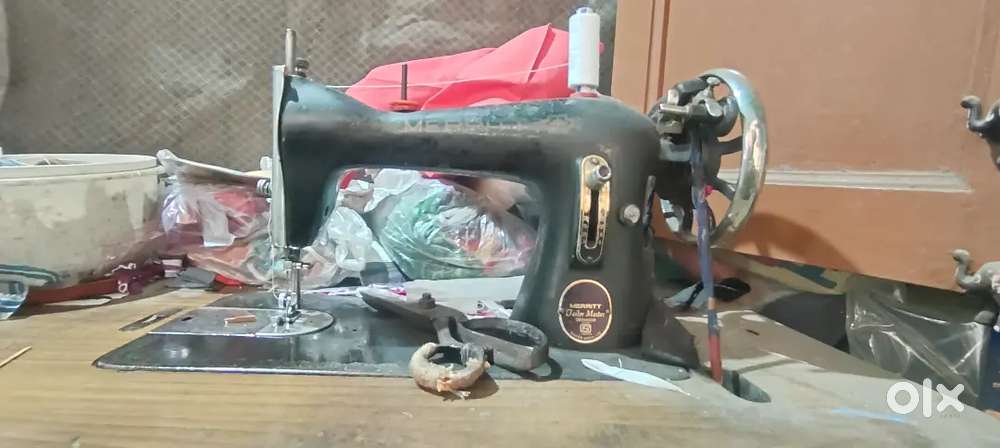 Merritt Sewing Machine