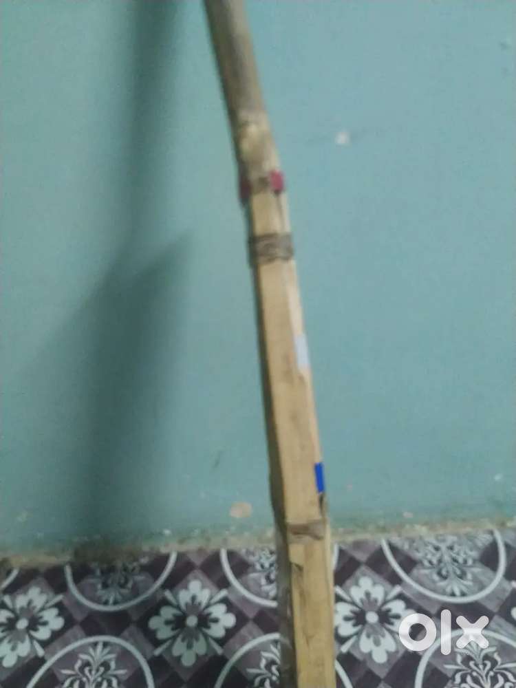 Cricket  bat good Kandishon ujjain Begum Bagh colony
