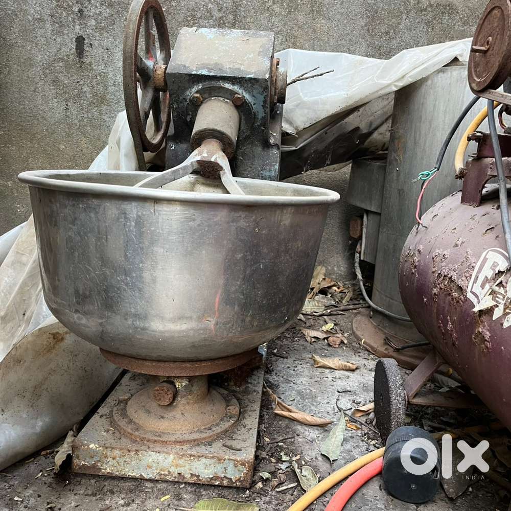 Atta mixer for hotels