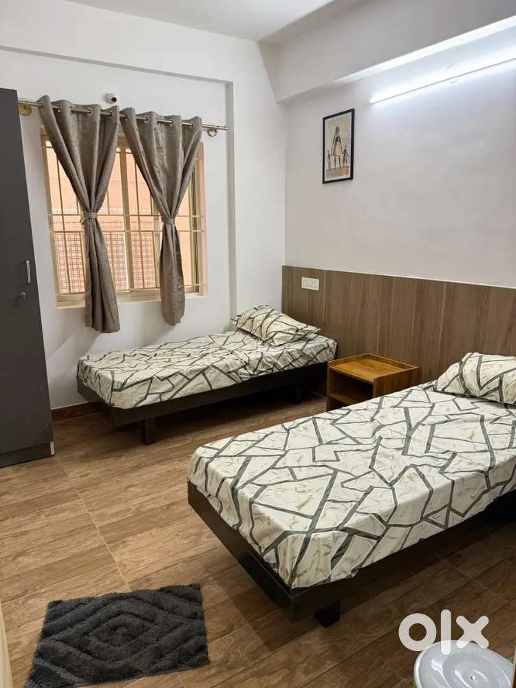 IVA coliving pg