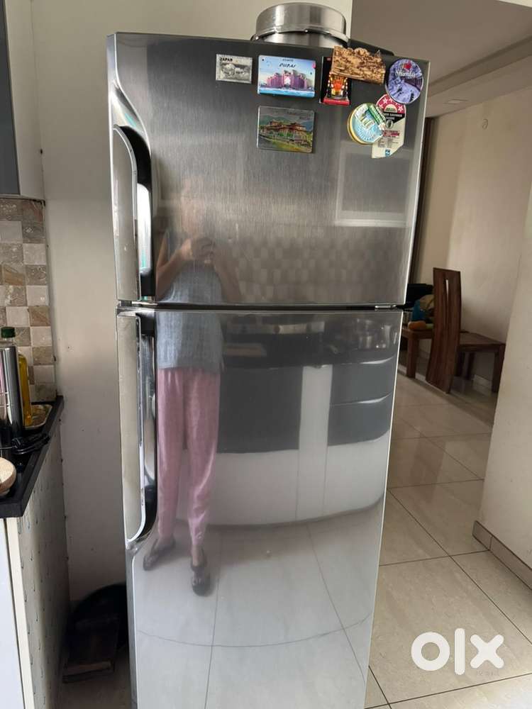 samsung  double door Fridge 271 L