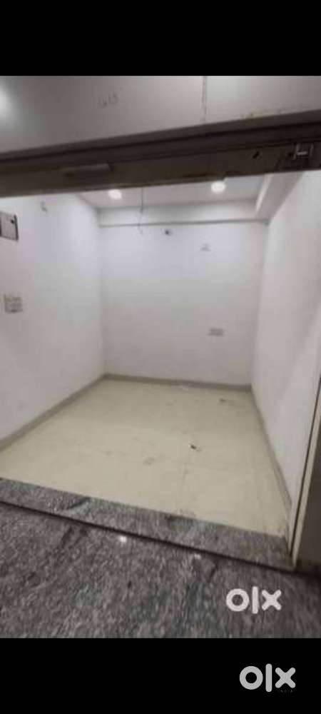 Shop for rent