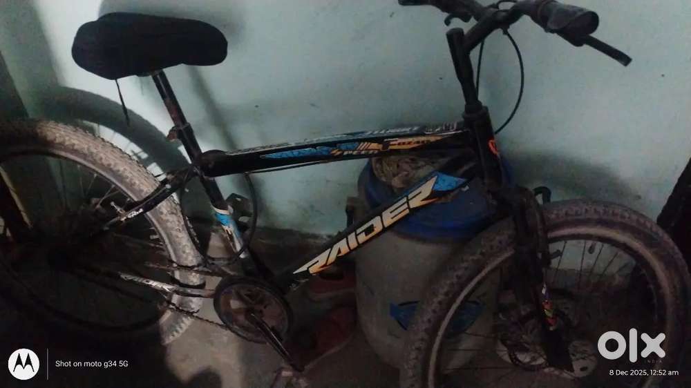 Sab shi hai piche ka break kharab hai