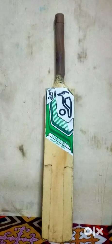 Kukaburra cricket very good condition bat