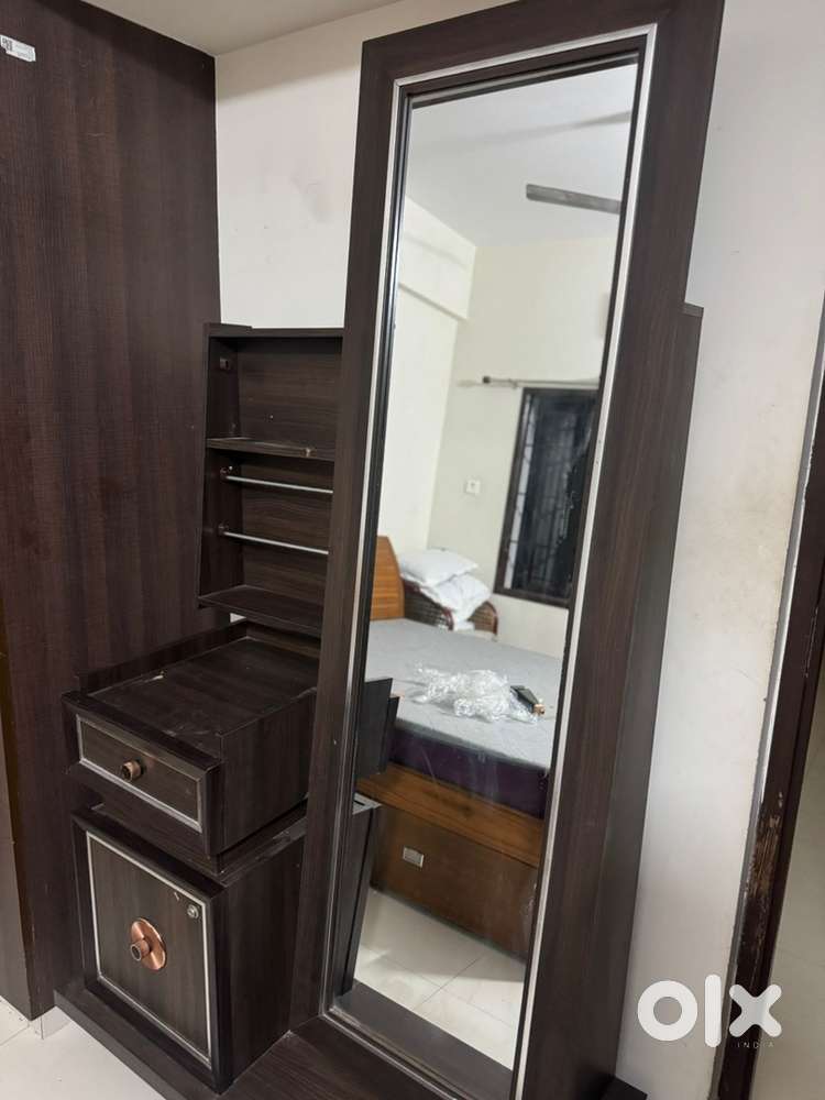 Dressing table available for sale