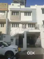 Brokerage 1% 5bhk parking bunglow 22ft front west patel location