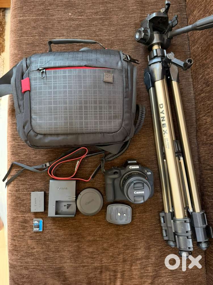 Canon R50 Mirrorless Camera