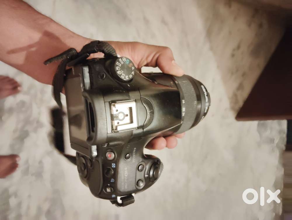 Sony Dslr Camera with 2 lens