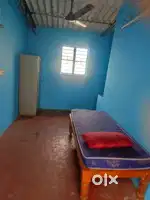 Bachelor room for rent near Hosur gandhi statue
