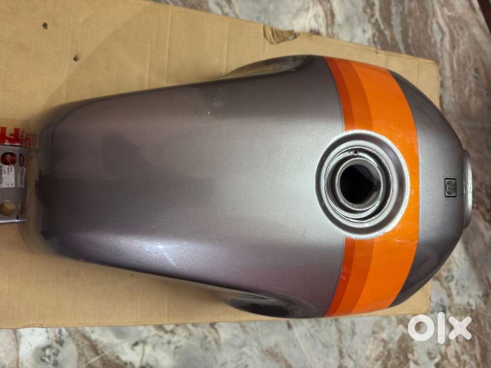 royal enfield continental gt 650 fuel tank