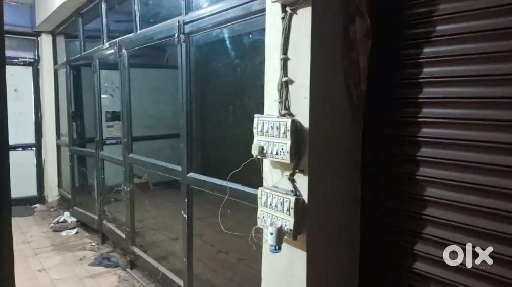 Shop rent par dena hai